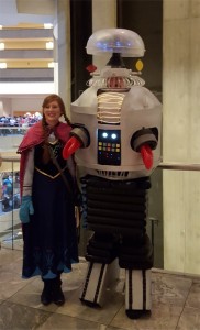 Princess Anna and the Lost in Space robot cosplay, Dragon*Con 2015, September 6.